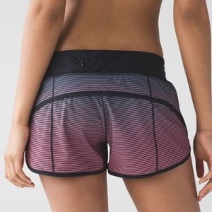 | Lululemon | H2O Double Gradent Pink Black Speed Short. Size 6.
